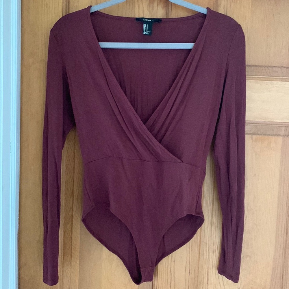 Forever 21 maroon long sleeve bodysuit size medium